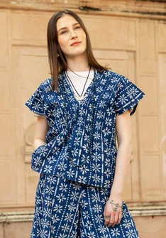 “Chamomile” sleeveless organic cotton blouse - indigo