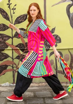 Robe tissée "Cherai" en coton biologique - fraise des bois