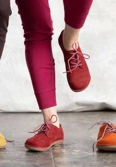 Nauhakengät nupukkia - puolukka