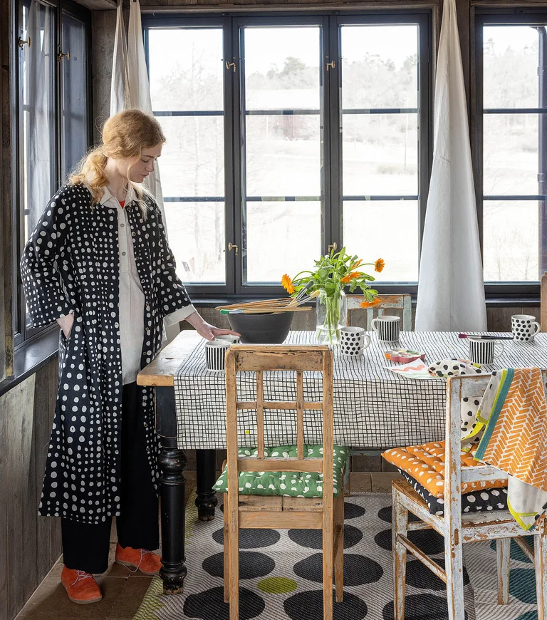 “Joy” tablecloth in organic cotton