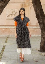 “Chamomile” sleeveless, woven organic cotton dress - black