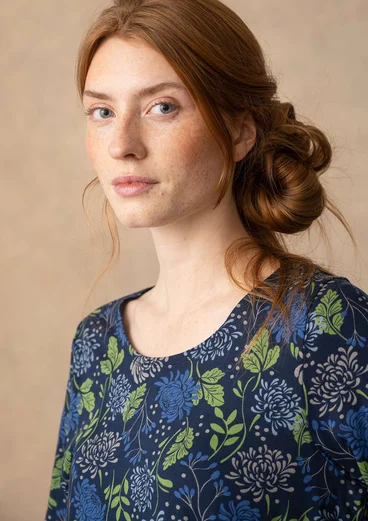 “Krysantemum” top in organic cotton/modal - dark indigo