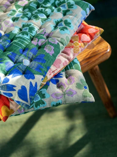 “Anaya” seat cushion in organic cotton