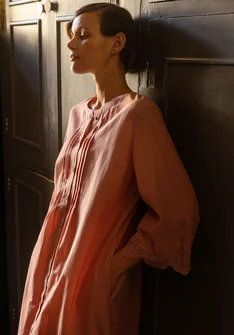 Robe tissée "Anglaise" en coton biologique - rose cendrée