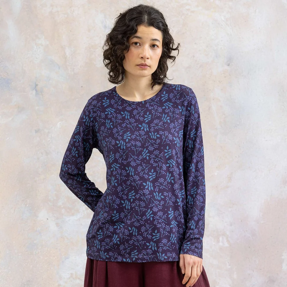 “Rowan” top in lyocell/spandex - blackberry