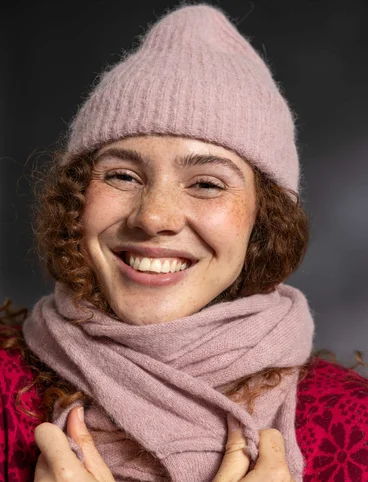 Beanie in an alpaca blend - pink lupin