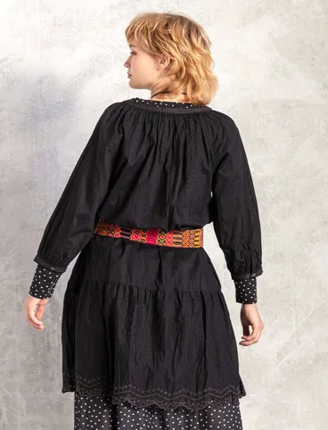 Vevd kjole i økologisk bomull - svart
