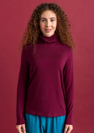 Lyocell/spandex jersey turtleneck - pomegranate