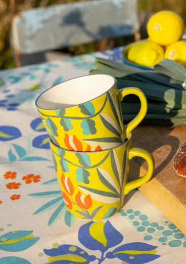 “Olives” ceramic tea mug - lime green