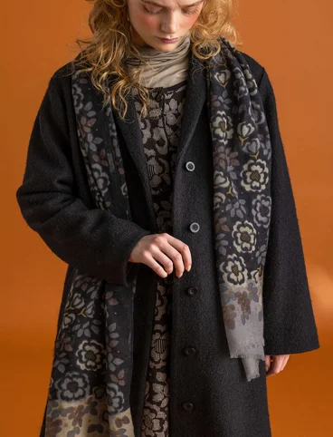 Coat in a wool blend - black