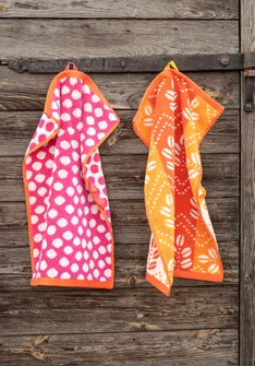 Guest towel 2-pack “Leafy” in organic cotton - chilli