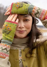 “Borealis” fingerless gloves in organic and recycled cotton/wool - avocado