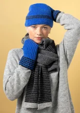 “Stripe” scarf in an alpaca blend - dark ash grey