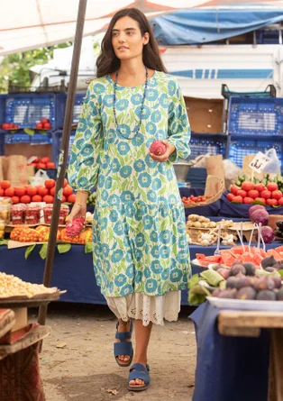 “Poppy” jersey dress in organic cotton - light oriental green