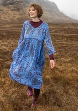 “Glänta” patterned modal dress - sea blue