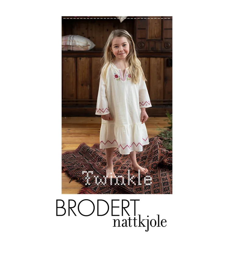 “Twinkle” children’s nightgown in organic cotton