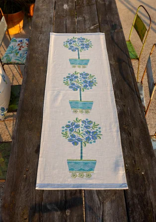 “Lemon Tree” table runner in organic cotton - sea blue