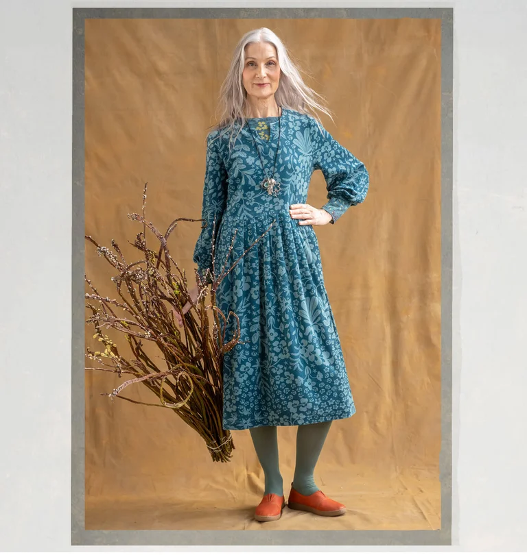 “Katla” velour dress in organic cotton/recycled polyester