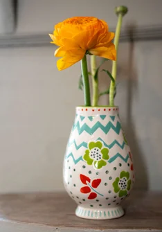 Vase "Wild rose" i keramik - ubleget