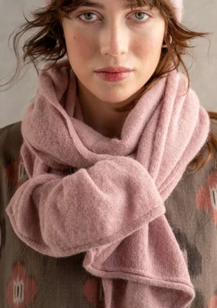 Knitted alpaca blend scarf - pink lupin