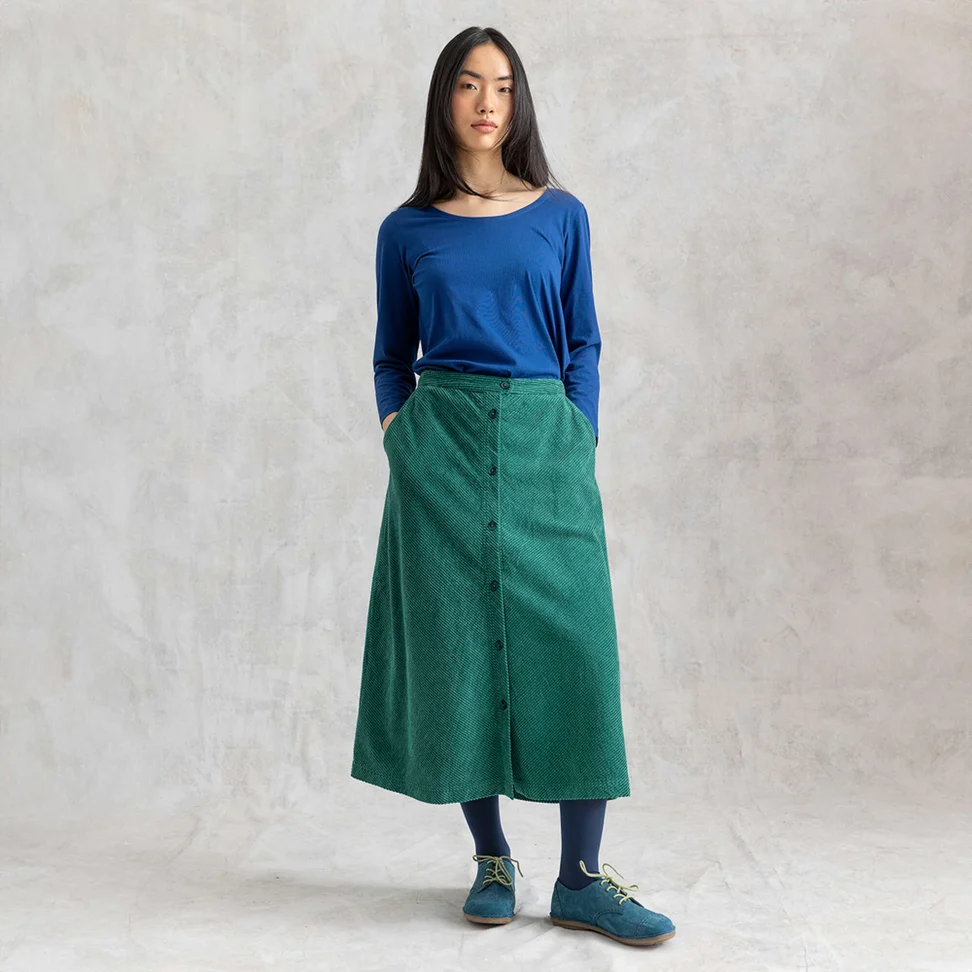 “Rime” corduroy skirt in organic cotton - light bottle green