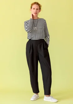 “Daisy” woven pants in organic cotton - black