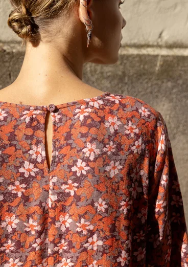 Vävd klänning "Flora Flow" i viskos - malva/mönstrad