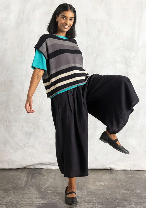 “Rut” knit vest in organic/recycled cotton - ash grey/stripe