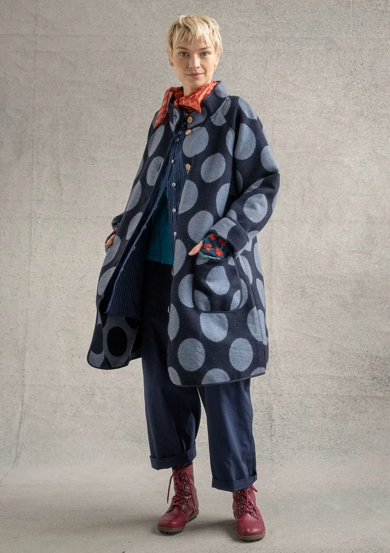 “Stone” woven coat in a wool blend  - ink blue