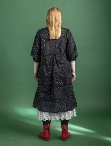 Vevd kjole «Blossom» i økologisk bomull - svart/mønstret