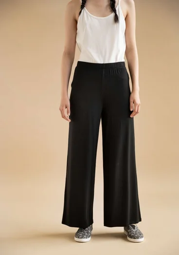 “Ada” jersey pants in lyocell/spandex - black