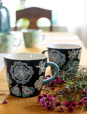 Teetasse „Wild rose“ aus Keramik - dunkelaschgrau