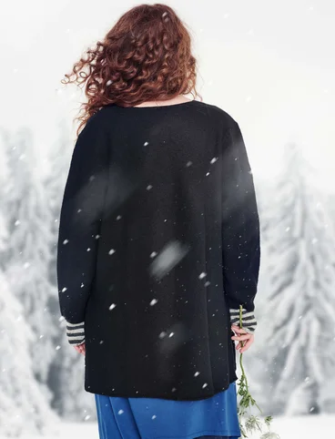 “Rimfrost” long cardigan in felted wool - black