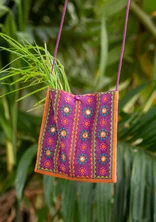 “Sunita” embroidered bag in organic cotton - mayflower