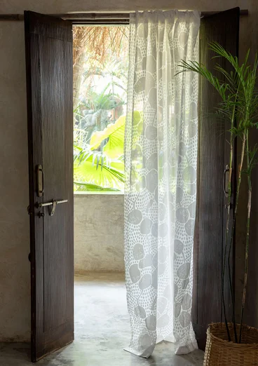 “Galapagos” curtain in organic cotton - white