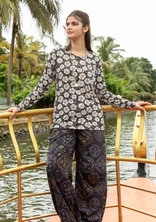 “Cress” lyocell/elastane top - black