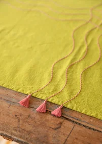 “Stitches” tablecloth in organic cotton - kiwi