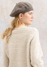 Knit beret in an alpaca blend - light potato/melange