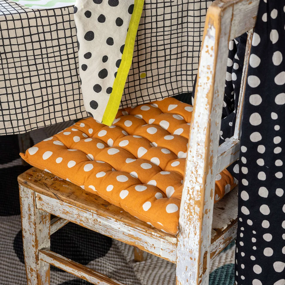 “Mary” seat cushion in organic cotton - clementine