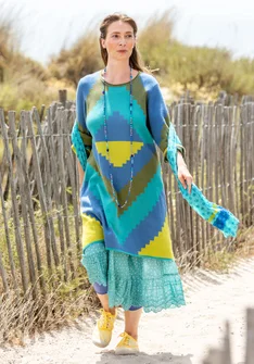 Stickad klänning "Cape" i ekologisk bomull - linblå