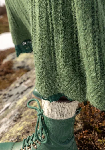 Stickad kjol "Forgetmenot" i alpackamix - skogsgrön/melange