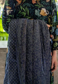 Block-printed “Peru” throw in organic cotton - indigo