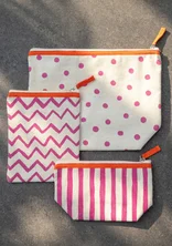 “Tripp-Trapp-Trull” toiletry bag set in organic cotton - pink begonia
