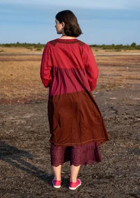 Kleid „Desert“ aus Öko-Baumwollgewebe - dunkelhibiskus