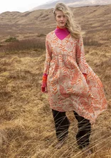 “Glänta” patterned modal dress - chilli
