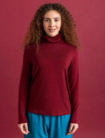 Lyocell/spandex jersey turtleneck - pomegranate