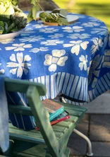“Soni” organic cotton tablecloth - brilliant blue