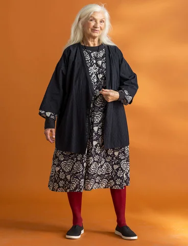 Robe tissée « Hedda » en coton biologique - noir/motif