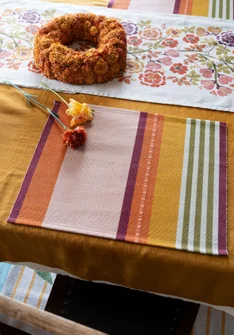 “Wild Rose” place mat in organic cotton - burgundy