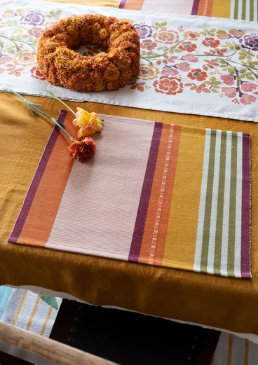 “Wild rose” organic cotton placemat - burgundy